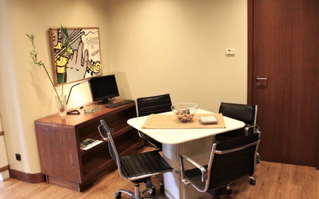 Elegant & Cozy Central Apt • 5' to Athens Metro St