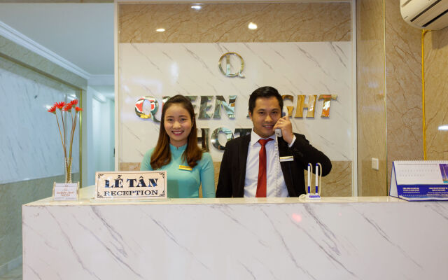 Queen Light Hotel
