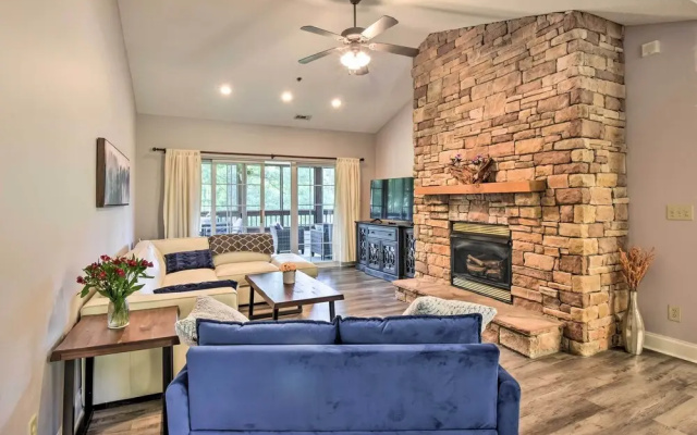 Sunny Clayton Condo on Kingwood Golf Course!