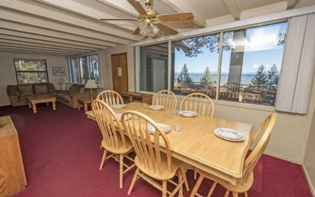 3195 Pasadena Avenue 6 Bedroom Home by RedAwning