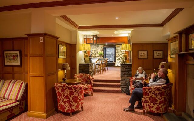 Lakeside Hotel & Spa