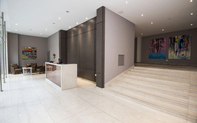 Arc Arenales Studios & Suites