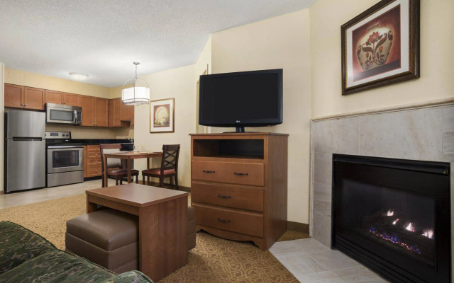 Homewood Suites Dallas/Park Central