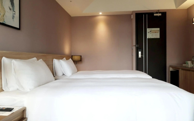 The HO Hotel