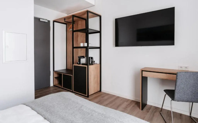 Step Inn The Fair Hotel