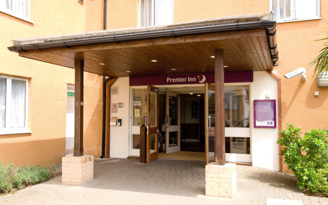 Premier Inn Croydon West (Purley A23)