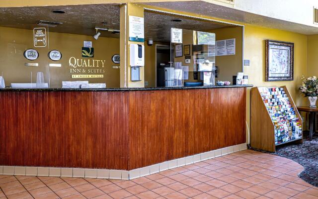 Quality Inn & Suites Camarillo - Oxnard