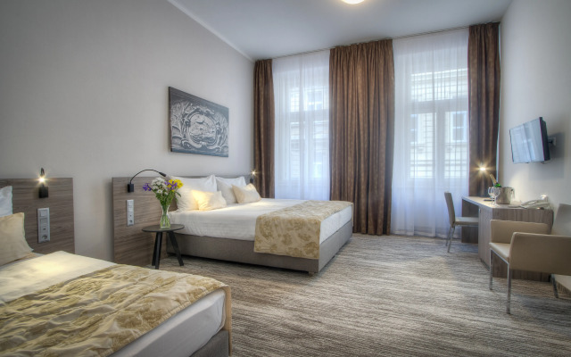 Hotel Pav