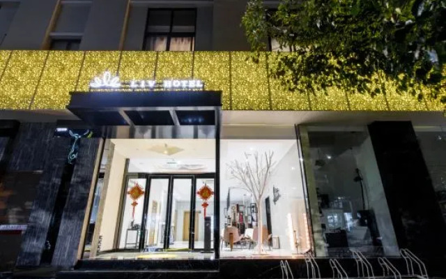 Liv Hotel