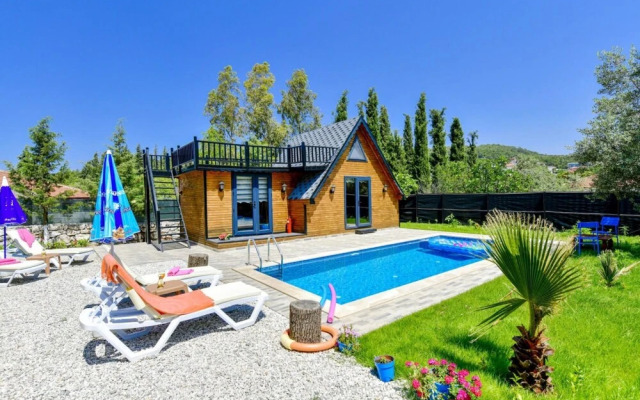 Tiny House With Private Pool Close to Lycian Way