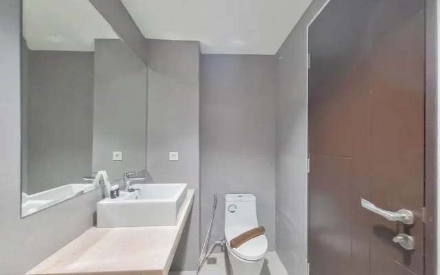 Relaxing And Cozy Studio Patraland Amarta Apartment
