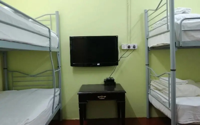 SPOT ON 89788 Musafir Transit Hotel