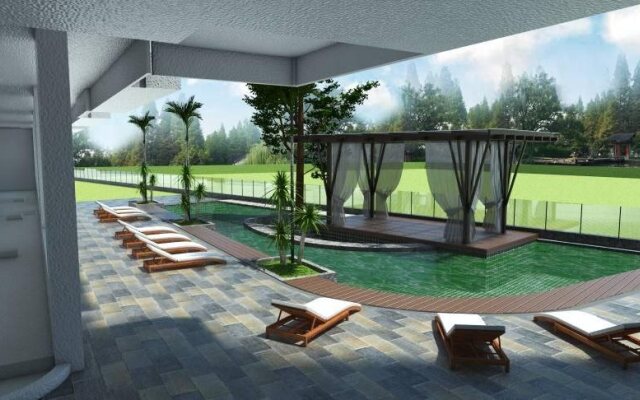 Hotel Grand Baron