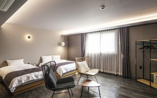 Hotel Crape Gyeongsan