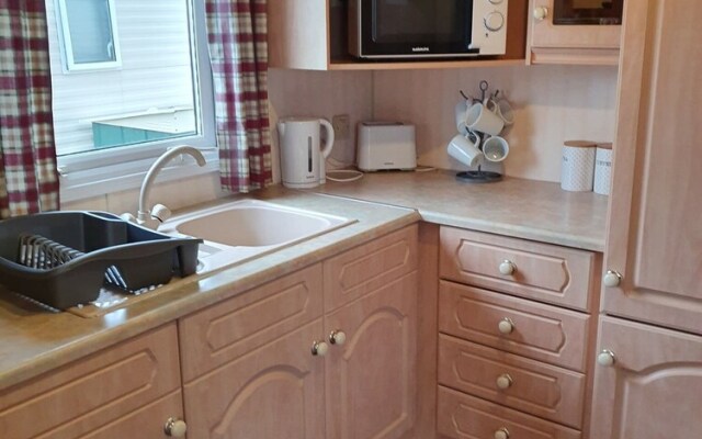 MB Caravans Towyn