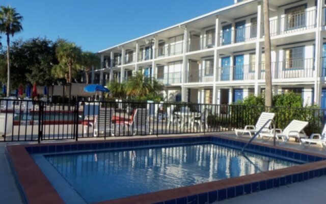 Claremont Hotel Kissimmee