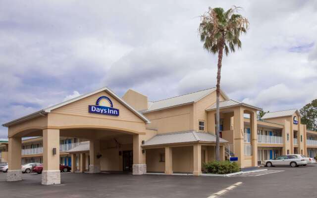 Days Inn by Wyndham Daytona Beach Speedway