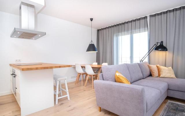 Dream Stay - 2 Porto Franco Apartments near Old Town