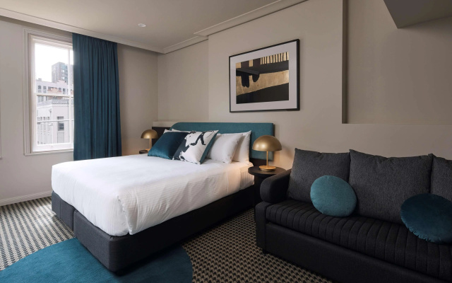 The Capitol Hotel Sydney – Guest Rooms – Sydney