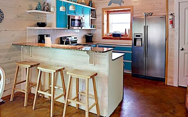 Reel Beachy @ The Commons