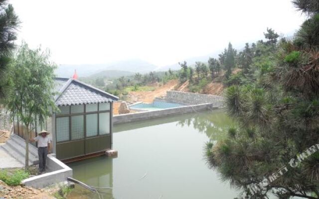 Mengyin Mengbao Inn
