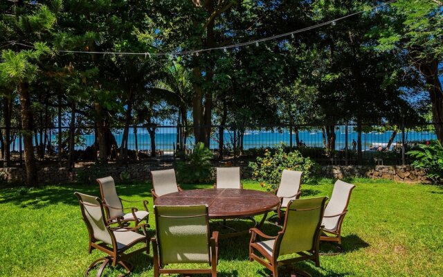 Blue Jewel Oceanfront Private Villa