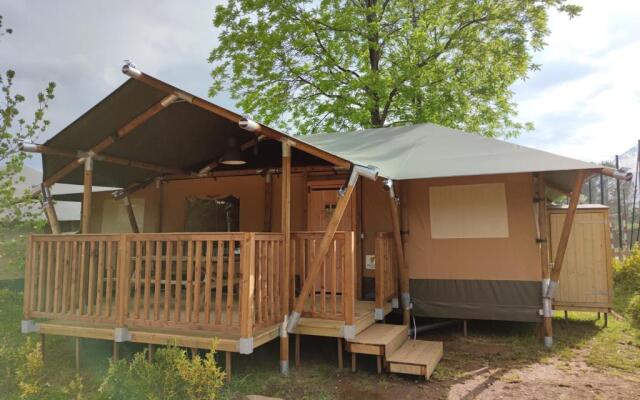 Teiraboa Base Camp
