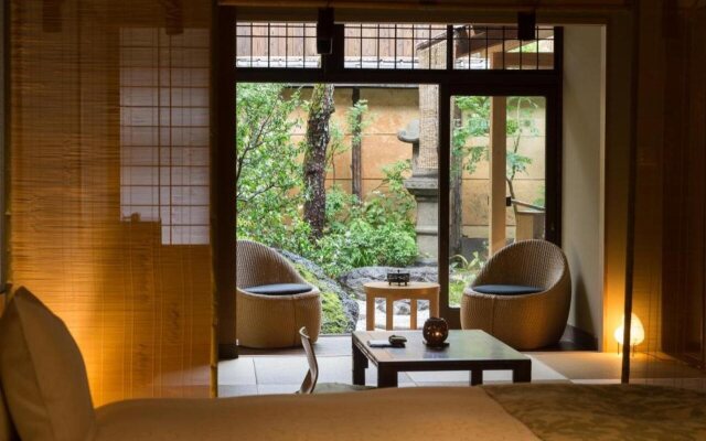 Nazuna Kyoto Nijo-jo