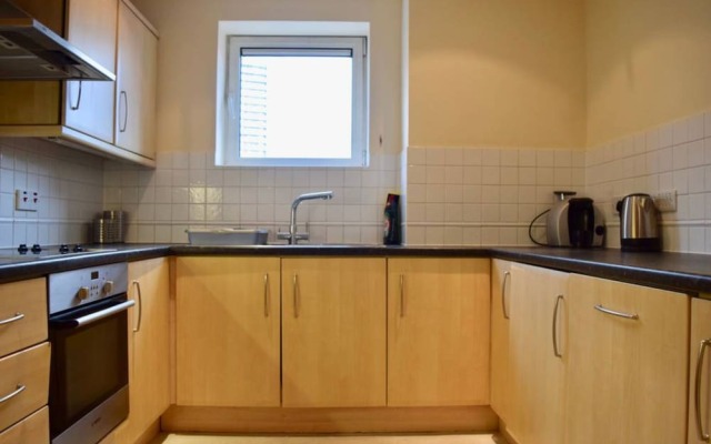 Canary Wharf 2 Bedroom Apartment With Amazing Views