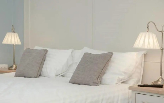 Marine Guest House