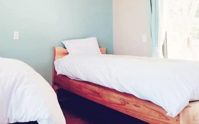 Guesthouse Sunset Hill Bise - Hostel