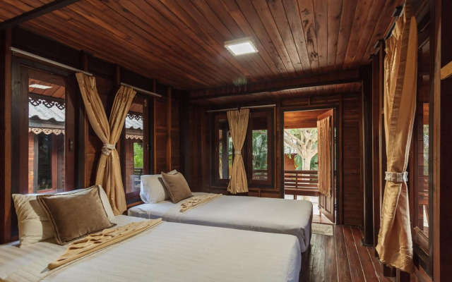 Sabaii Bay Resort