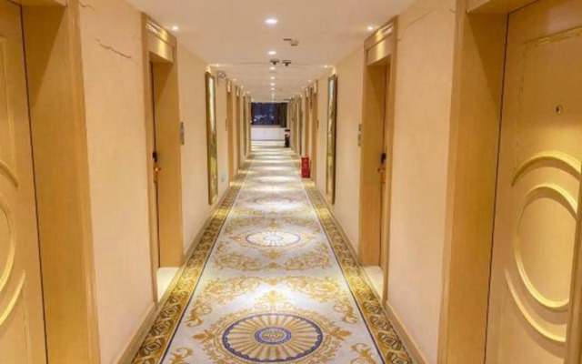 Vienna Hotel (Loudi High-speed Railway South Station Municipal Government)