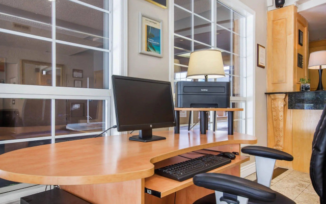 Quality Inn Downtown Inner Harbour