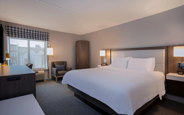 Hampton Inn by Hilton Boston/Cambridge