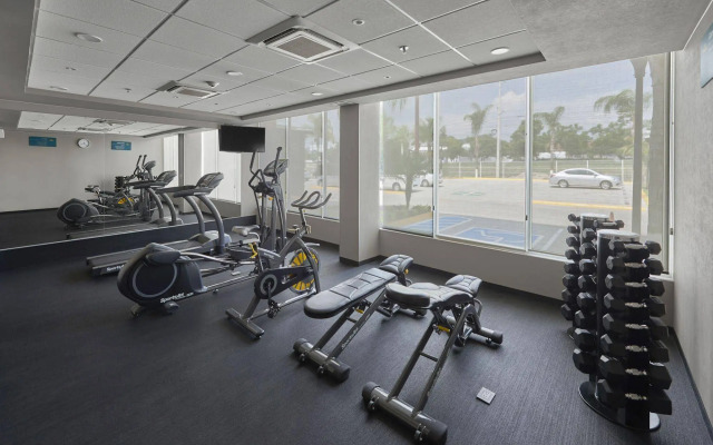 City Express Suites by Marriott Querétaro