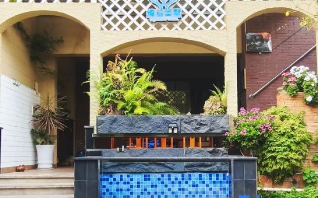 Mile Dream Villa B&B (Huquan Hot Spring Water World Branch) – Outside – Mile