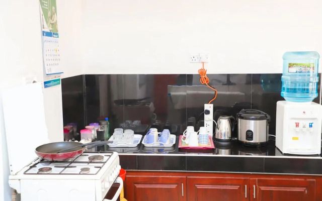Hostel Katunayake