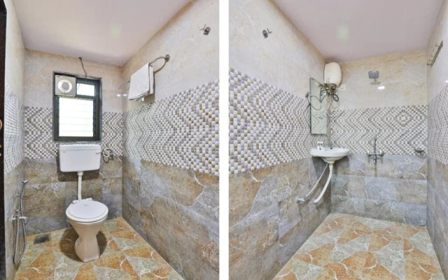 Hotel Silver By OYO Rooms