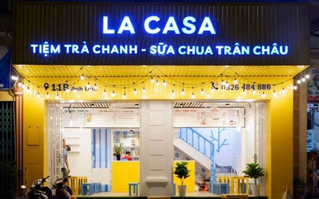 La Casa Homestay Ha Long