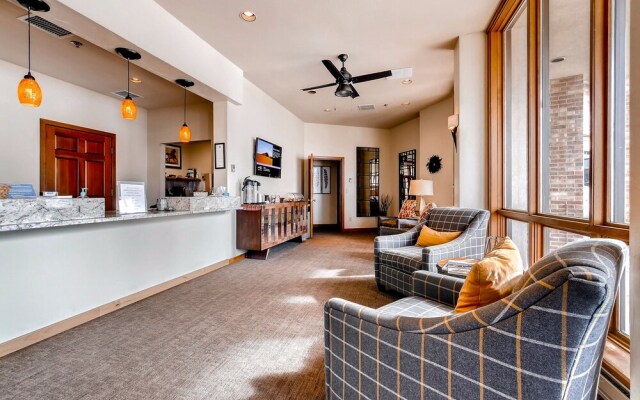 Chateau Chamonix by Steamboat Resorts