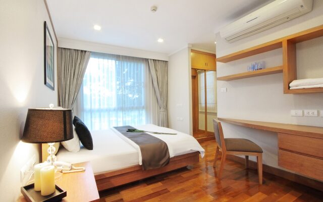 D Varee Montara Thonglor 25