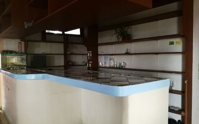 Beachview Pink Lodge