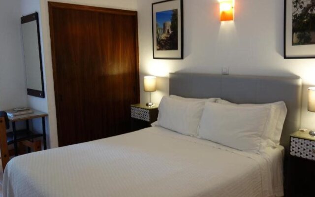 Oliveira Guesthouse