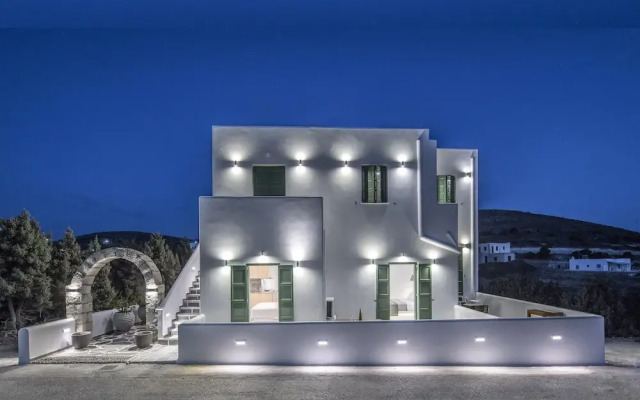 Moraitis - Gaia Lux Inn