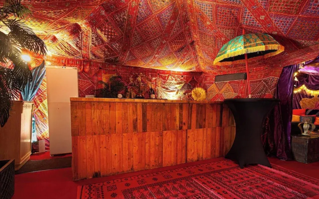 Wonderland Party Retreat