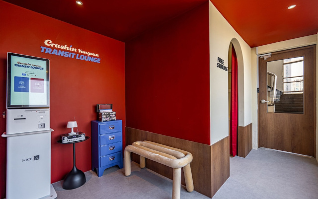 Crashin Yongsan Guesthouse