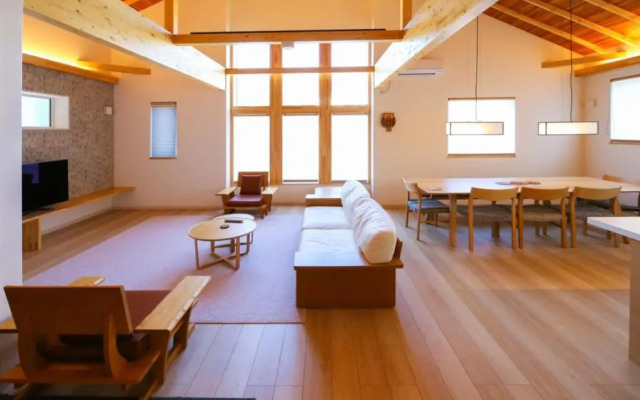 Tsuru Apartments
