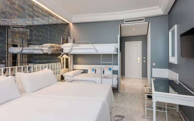 Hotel AZZ Mérida Medea