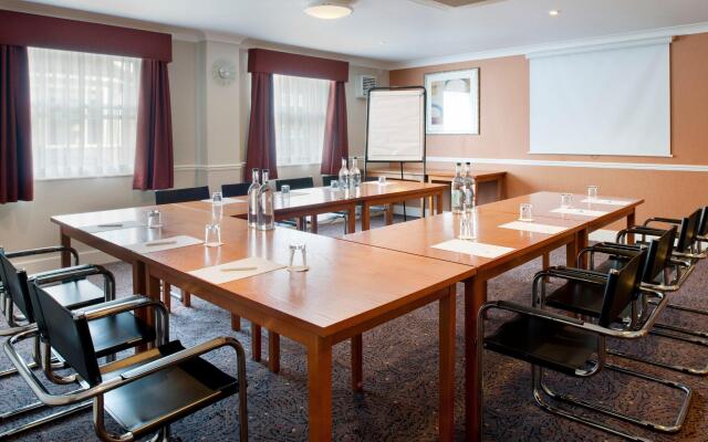 Holiday Inn Express Leeds East by IHG